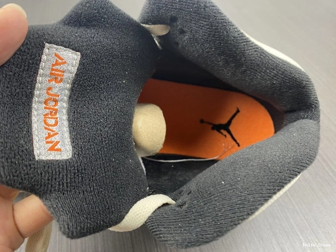 Bmlin Total Jordan Orange 5 DC1060-100 Retro 0719